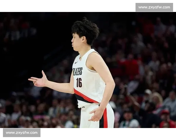 杨瀚森开拓者首日:拥抱阿夫迪亚,笑谈汉堡,16 号球衣开启新章 杨瀚森开拓者首日:拥抱阿夫迪亚,笑谈汉堡,16 号球衣开启新章